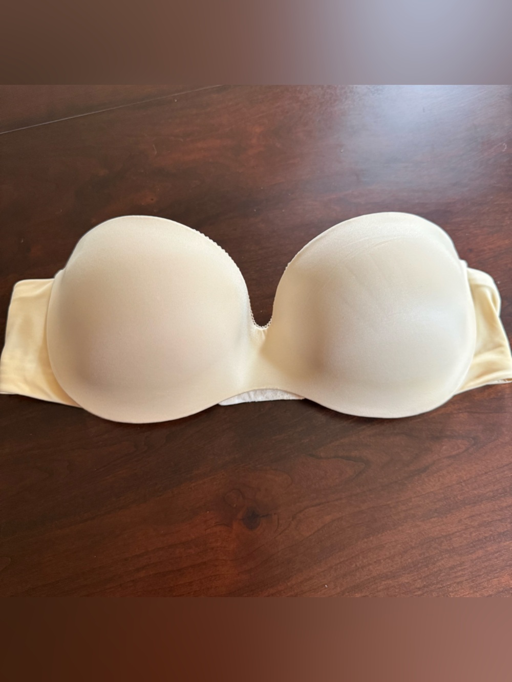Ambrielle Strapless Molded Push-Up Bra nude size 36B - Picture 2 of 5